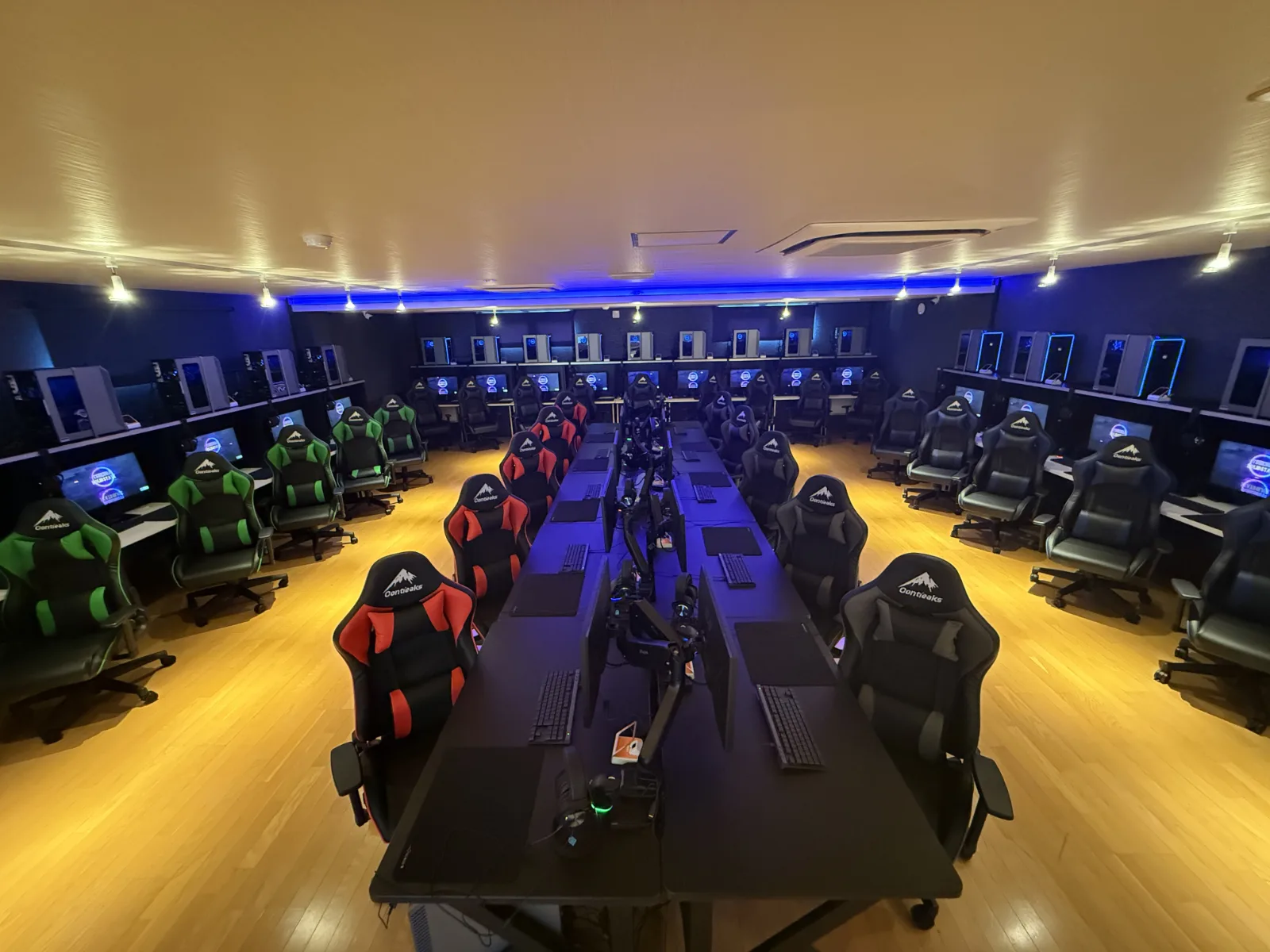 eスポーツカフェ Tsukuba SolidState